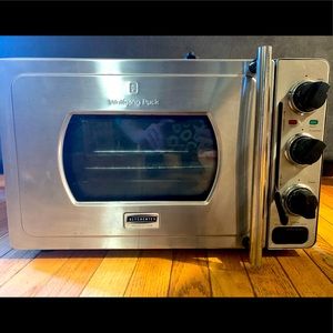 Used twice to cook two Thanksgiving turkeys. clean